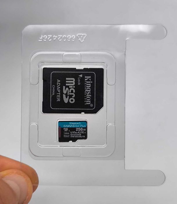 Карта пам'яті Kingston canvas go! plus 256gb micro sd v30 швидкісна