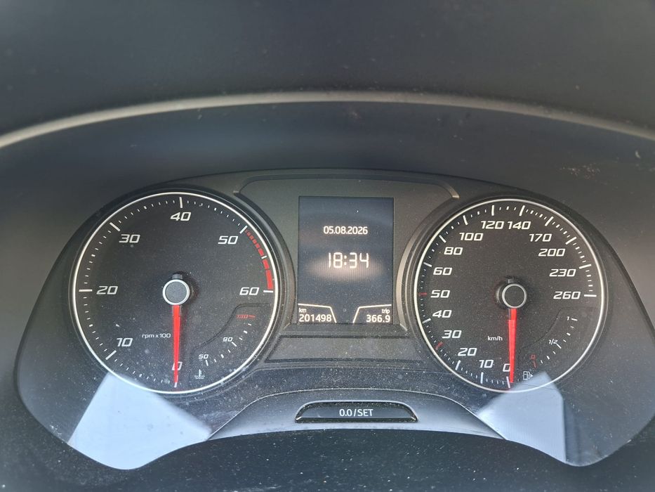 SEAT Leon ST — fotografia 6