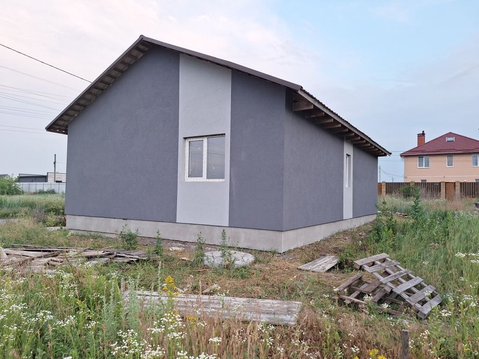 Будинок 80 м + 4 сотки +10 кВт Е ЕНЕРГІЇ  у Щасливому на Молодіжній