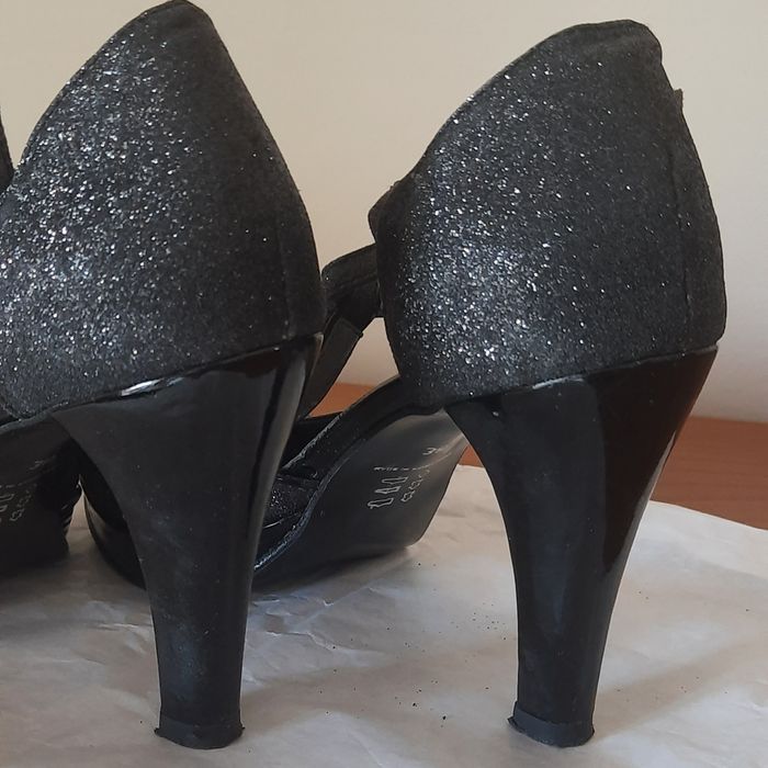 Sapatos de senhora para cerimónia