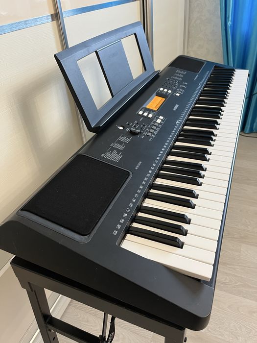 Професійний Синтезатор Yamaha EW-300!!! Динамічне піаніно, клавіши.