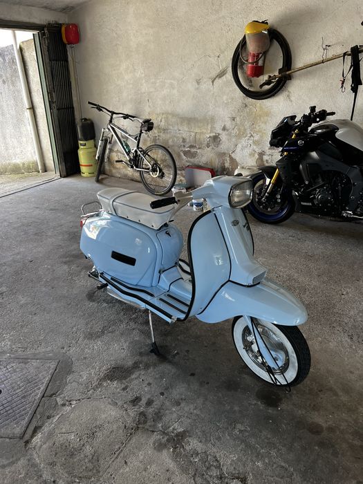 Lambretta 150dl restaurada 1970