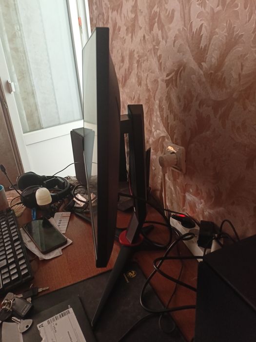 Игровой монитор 240hz AOC 24G2ZU