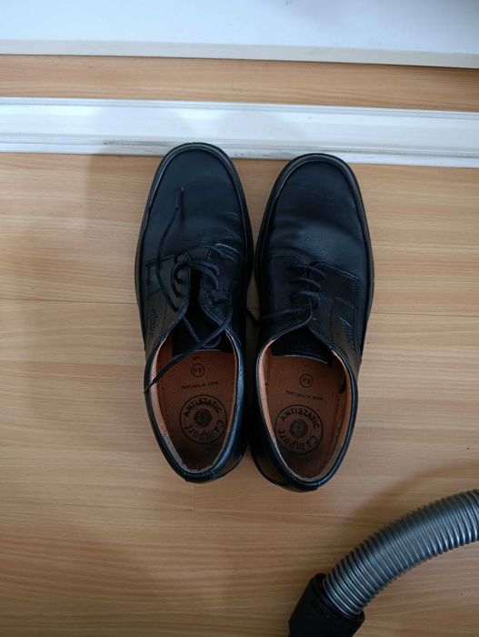 Sapatos de couro (homem), Camport