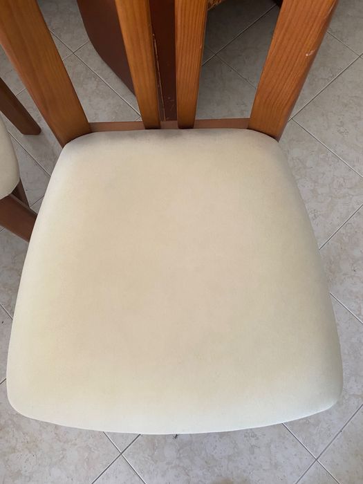 Moveis de sala com mesa de jantar