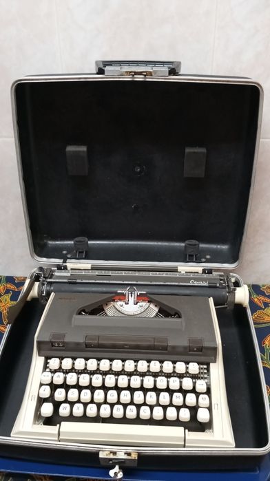 Maq.escrever, teclado Nacional