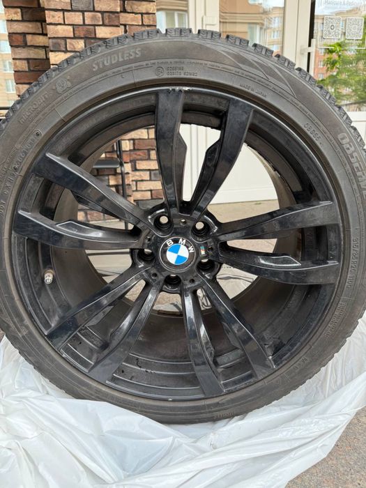 Оригінальні BMW диски R20 у гарному стані