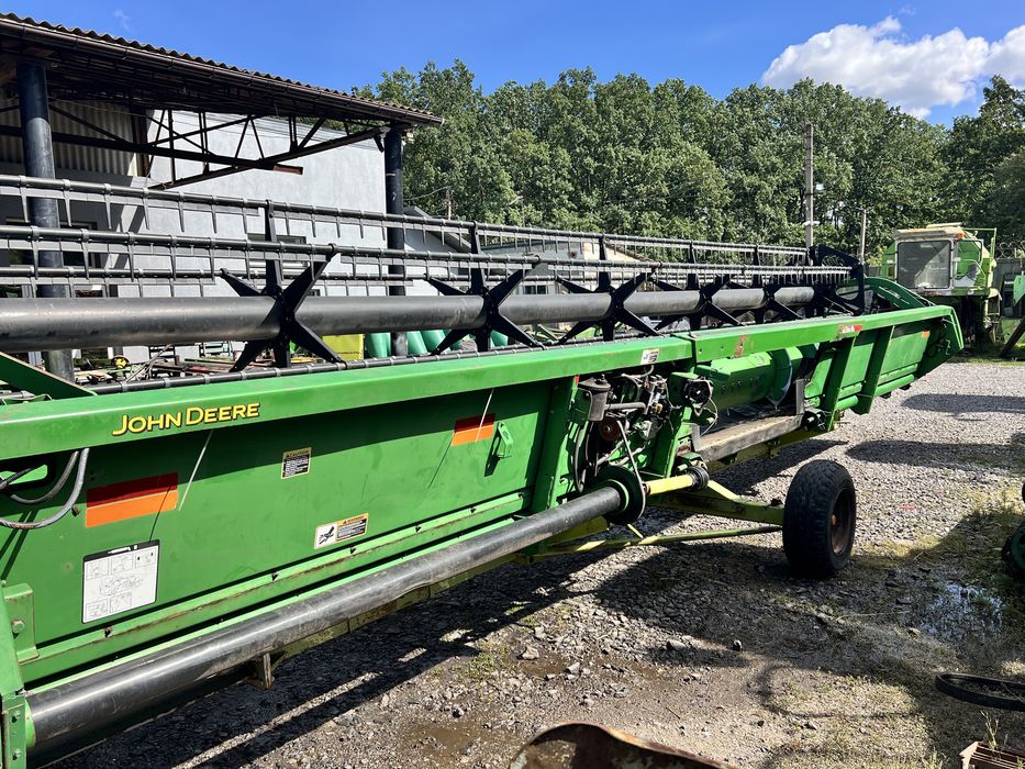 Жатка Флекс JOHN DEERE 630 flex на сою гідрофлекс