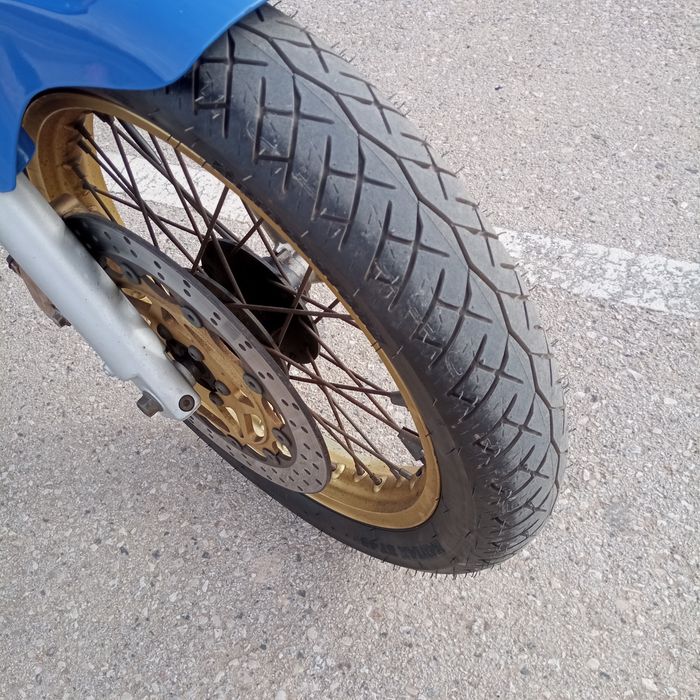 Yamaha TDR 250 para venda.