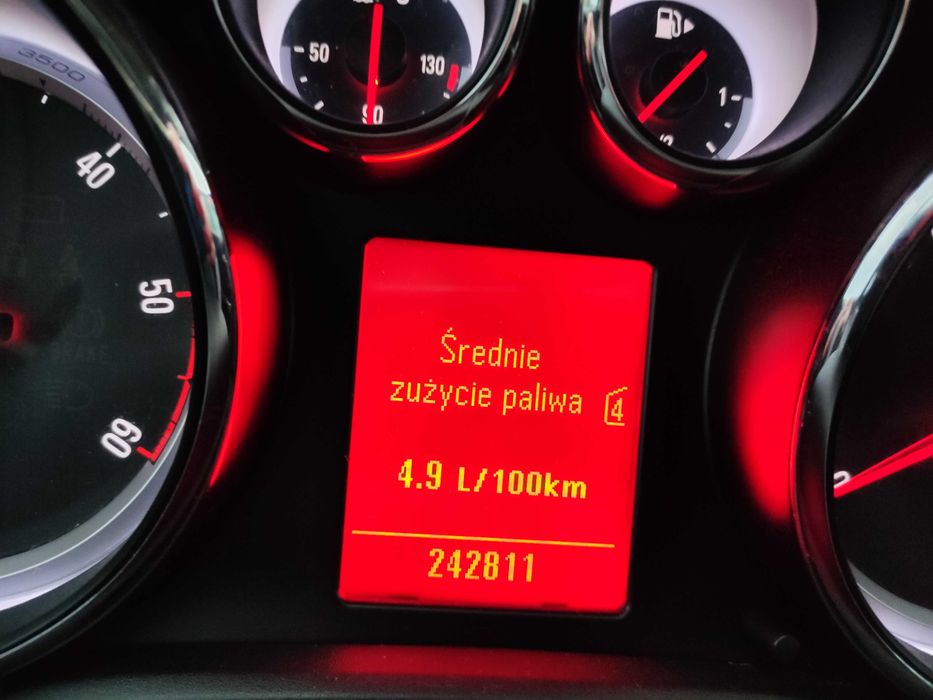 Opel Astra J, 2010, 2.0 diesel, 160 KM
