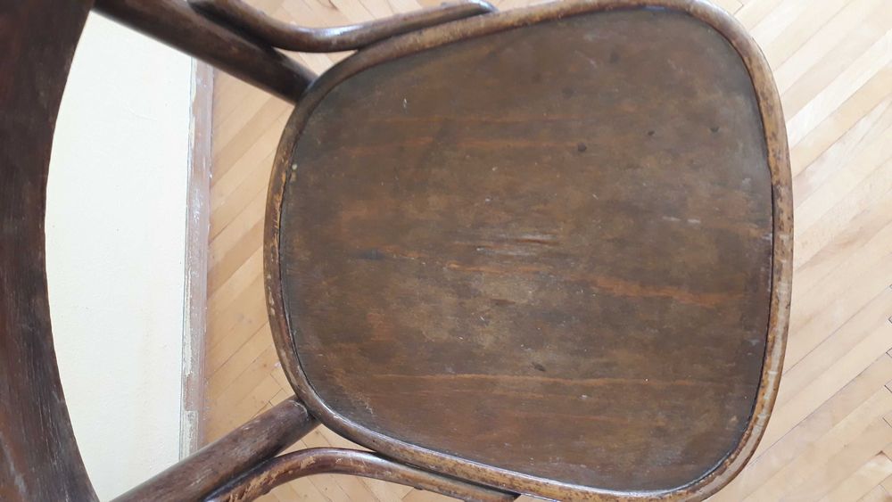 Stare krzesło Thonet Mundus