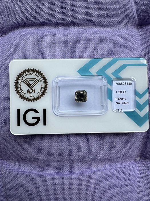 Naturalny diament 1.20 ct IGI – Fancy Deep Greenish Gray