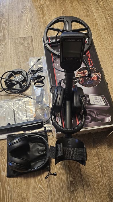 Металлоискатель,металошукач Nokta Makro Legend
