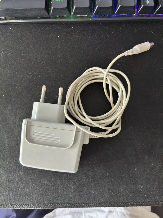 Nintendo 3DS usada e desbloqueada + Jogos
