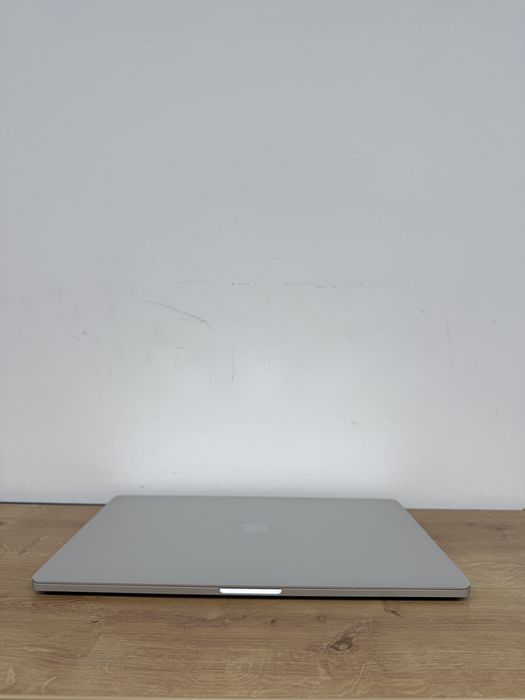 1 цикл | Macbook Pro 15” 2018(2019) I7 16Gb | 256Gb • Гарантія Макбук