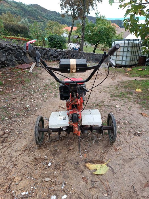 Motoenxada Lombardini 14cv