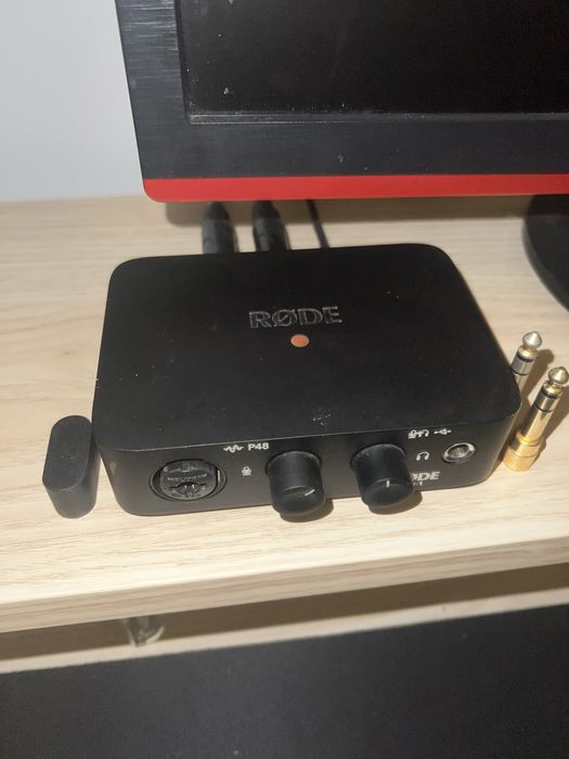 Rode Nt1 + Rode AI-1 + AKG K-275