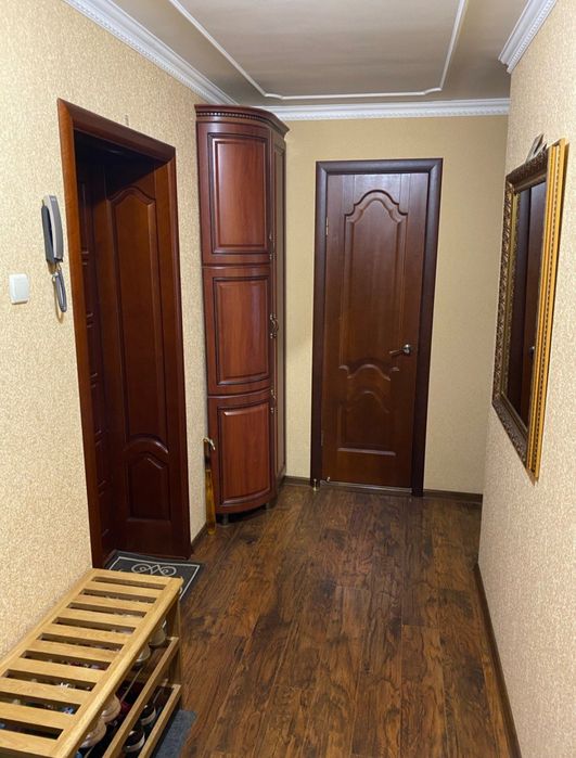 Продам отличную 2х комнатную квартиру в Ингульском районе.