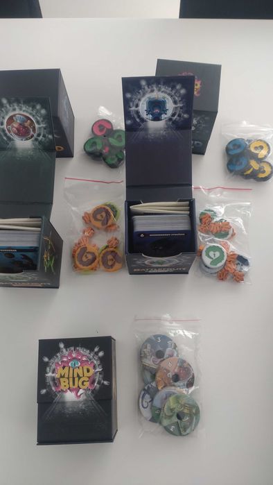 Sprzedam/zamienię - gra karciana MINDBUG Big Box PL