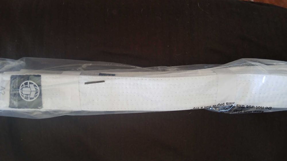 Kimono Tatami A2 + Faixa Branca NOVO