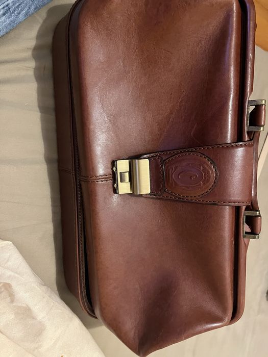 Mala tipo medico em pele ceancarel