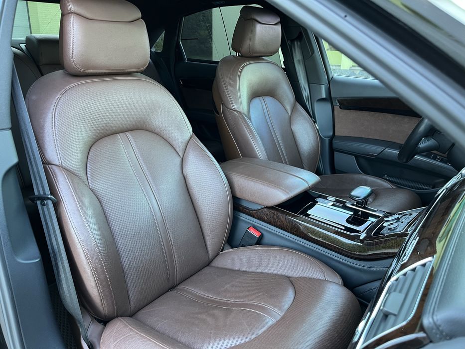 Продаю Audi A8 Long
