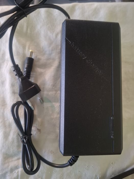 Carregador bateria ebike
