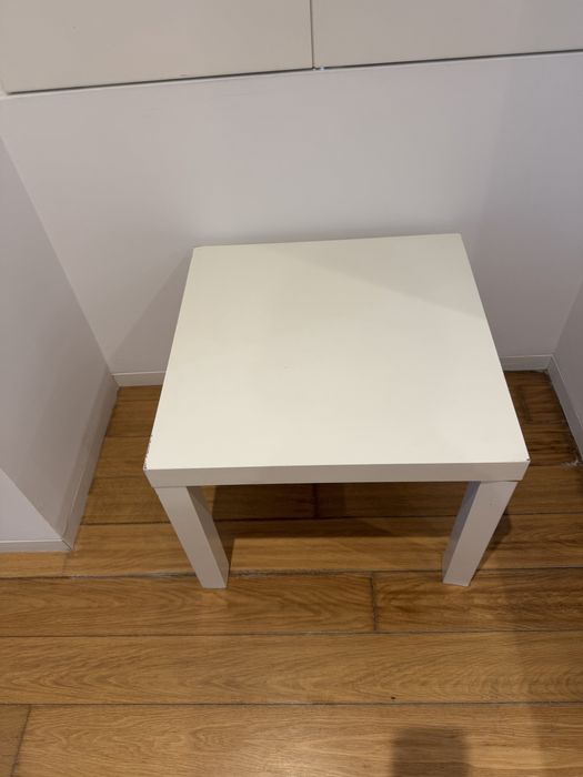 Mesa de apoio branca
