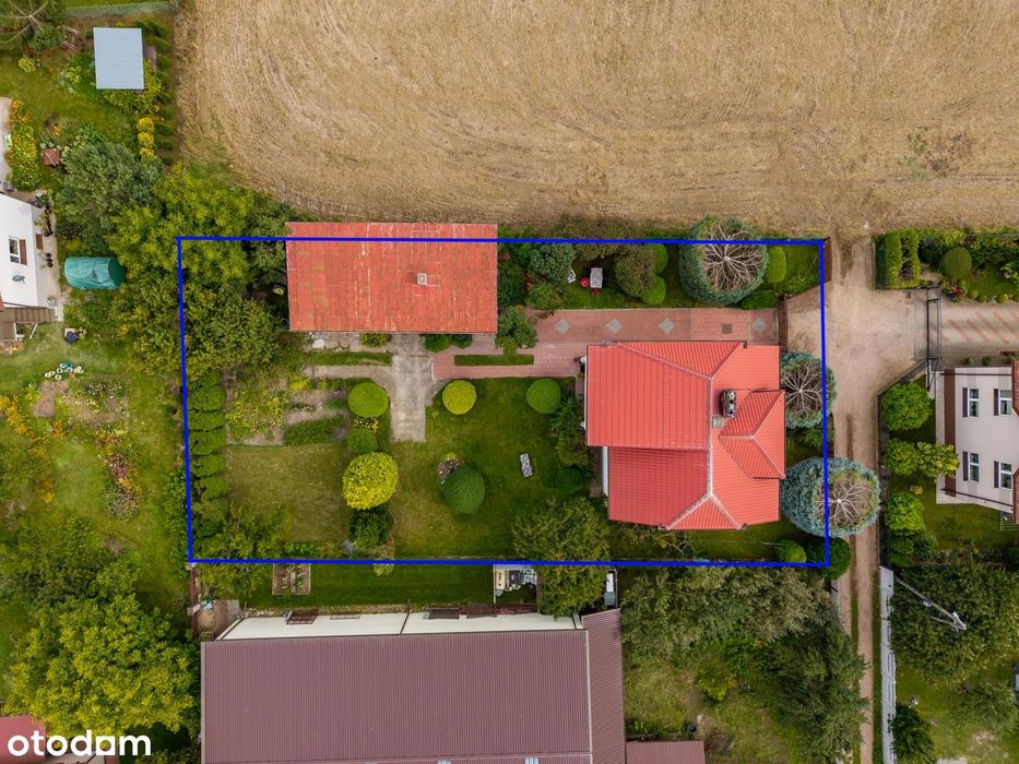Przestronny | Schludny|7pok. 170m2 | + 76m2  Budynek Gospodarczy
