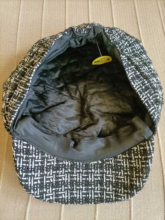 Kaszkiet damski nowy