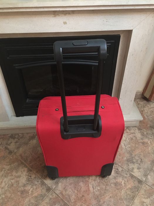 Mala Vermelha de Viagem