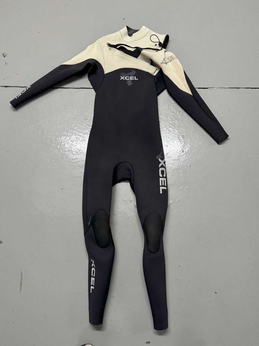 Fato Surf Xcel, tamanho L, 4:3