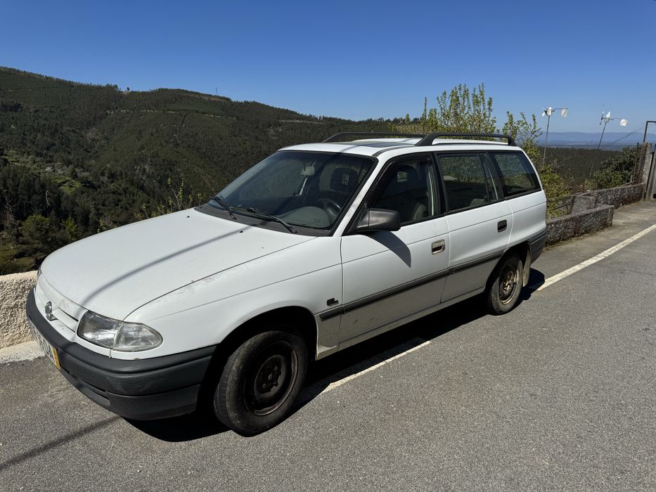 Opel astra gasolina