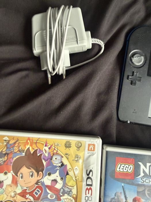 Nintendo 2DS + 4 gry + ładowarka | Komplet
