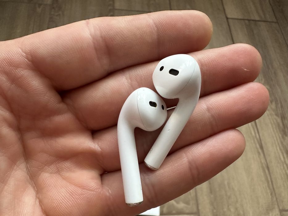 Наушники Apple Airpods