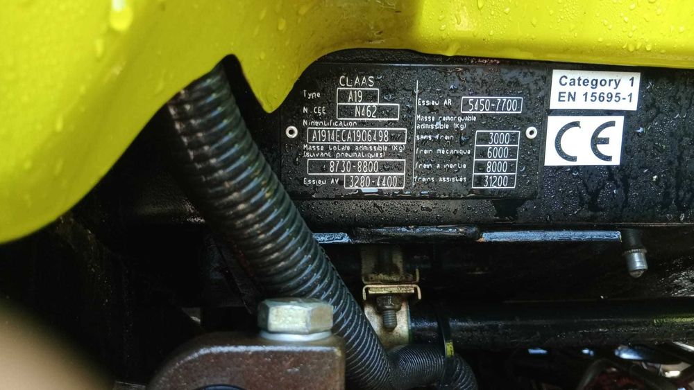 Trator Claas Arion 620  2012