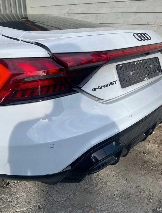 Бампер задний Audi E-tron E tron GT, Ауди Є трон запчасти б/у
