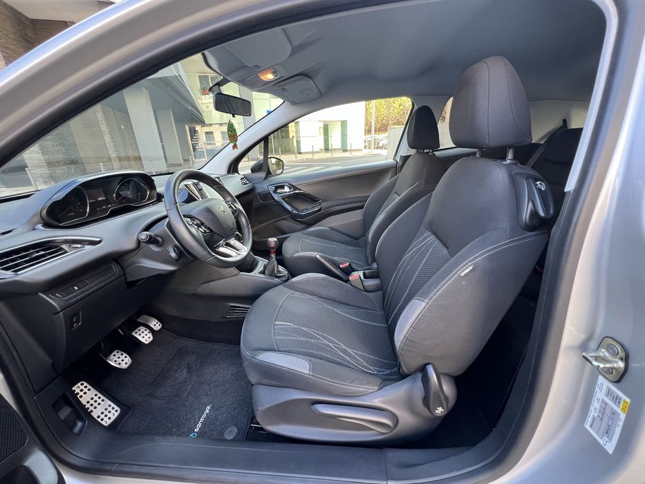Peugeot 208 1.2 VTI Nacional - 120.000kms Estado Imaculado