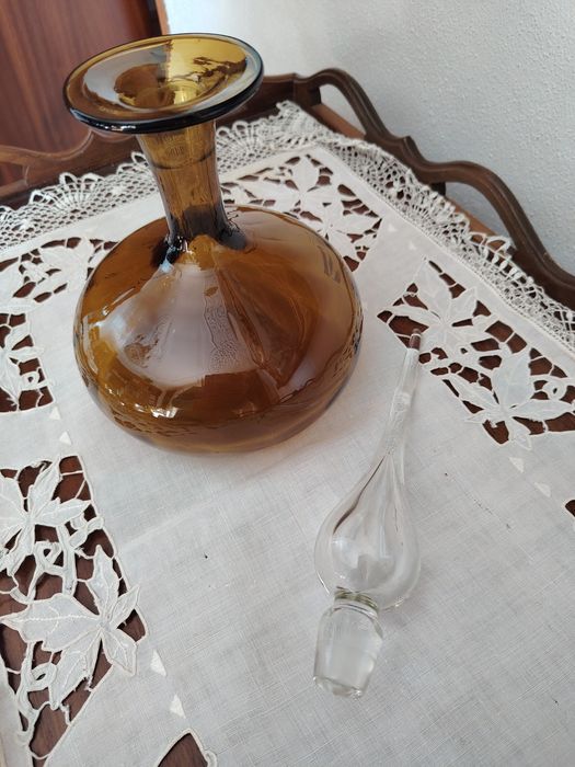 Garrafa de Vidro em Vidro Murano Côr Caramelo