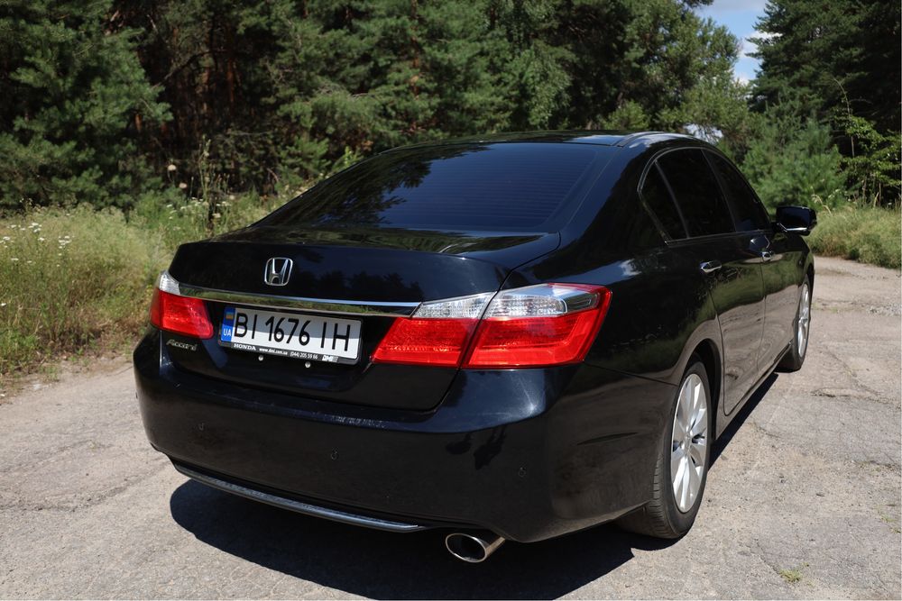 Продам Honda Accord 2014 года, 2.4 газ/бензин