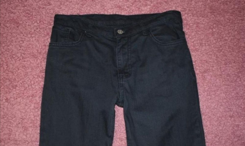 Брюки джинсы на 12-13 лет