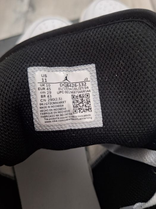 Air Jordan 1 Mid