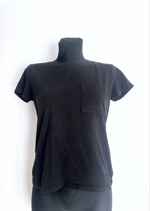 Czarna damska koszulka z kieszonką T-shirt na codzień basic M 38 Cropp