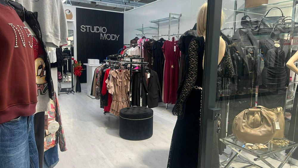 Odstąpię cały czas prosperujący Sklep, Butik w Galeria Ptak Rzgów