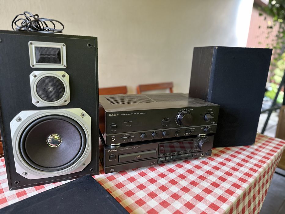 Technics zestaw cd plus wzmacniacz SU -VZ320