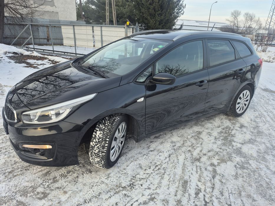 1.6 crdi niezawodny, niski przebieg, serwis gratis, 2 kluczyki