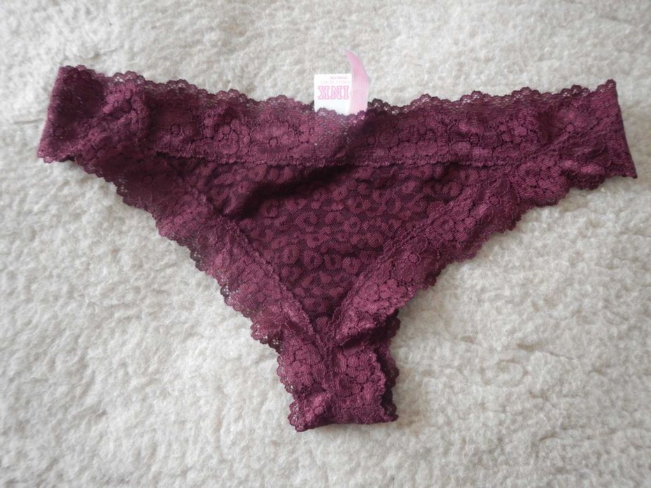 Sexy Bielizna Victoria Secret - seria 'Pink' - Piękna Koronka!