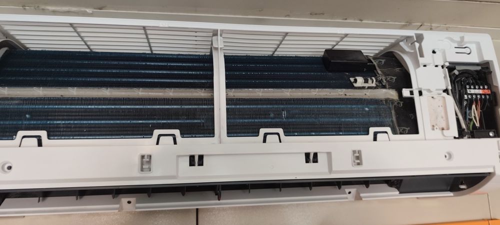 Limpeza e manutenção de ar condicionados