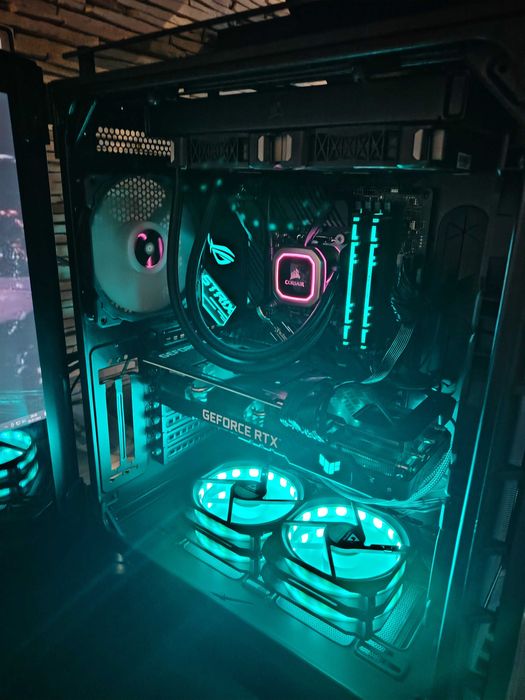 Komputer Gamingowy Crystal Series 680X