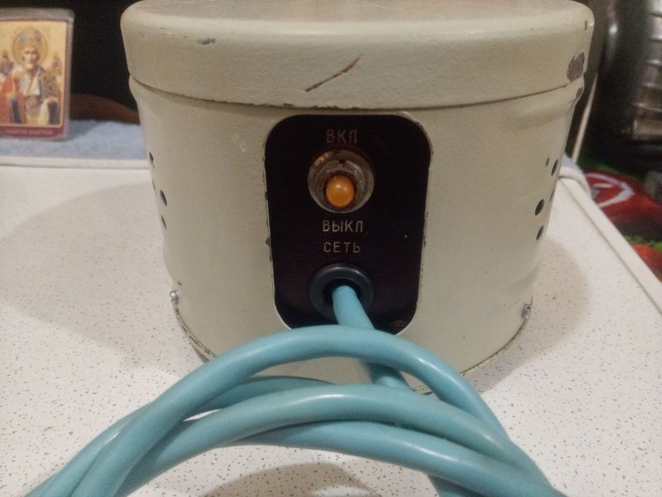 Зарядное устройство, на 6 вольт, 25 ват.